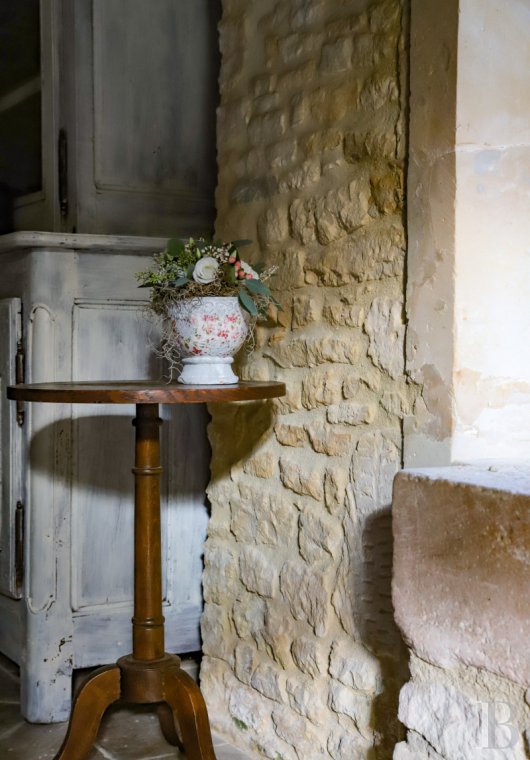 En Normandie, à Falaise, une maison des 17e et 18e siècles au cœur d’un quartier historique - photo  n°8